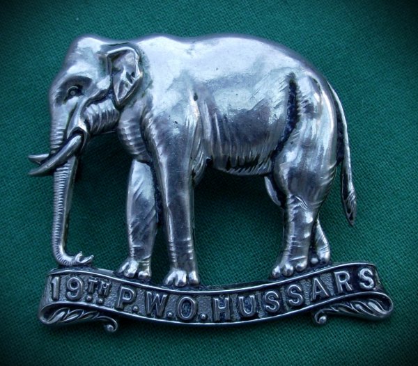 Genuine 19th POW Hussars c.1898-1902  Cap Badge